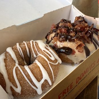Duck Donuts - Cinnamon Bun and Maple Icing w/ Chopped Bacon & Chocolate Drizzle - Donuts Near Me - Chesterfield, Missouri