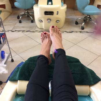 Marina Nails Spa - Linda and the staff are so wonderful. They take their time giving such great mani and pedis. I'll definitely come back again! - Nail Salons Near Me - Venice, California Marina Nails Spa - Linda and the staff are so wonderful. They take their time giving such great mani and pedis. I'll definitely come back again! - Nail Salons Near Me - Venice, California