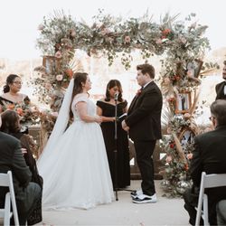 Floral Wonders - Ceremony arch in action