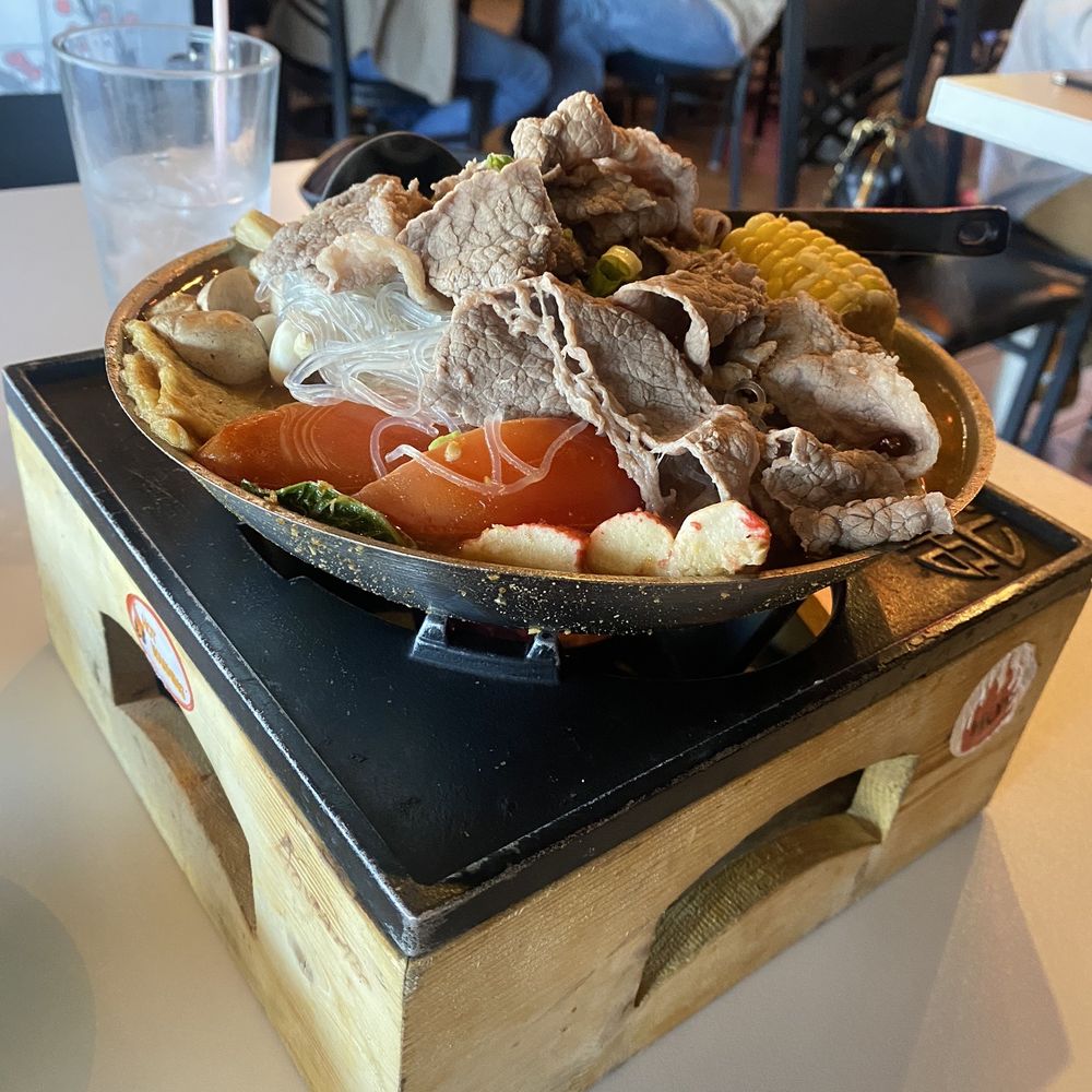 Jumbo Noodles Bar - Classic Beef Pot - Ramen Near Me - Overland Park, Kansas Jumbo Noodles Bar - Classic Beef Pot - Ramen Near Me - Overland Park, Kansas