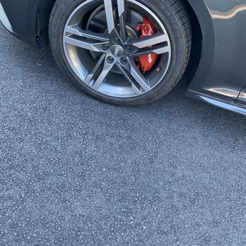 Car Source Collision Center - Close up of caliber - Auto Detailing Near Me - Gaithersburg, Maryland
