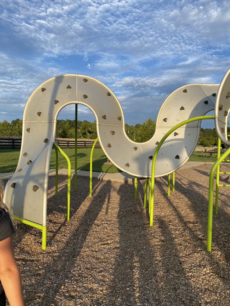 Broad Run Park Logo