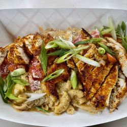Loaded Food Cart - Blackened chicken Mac and cheese