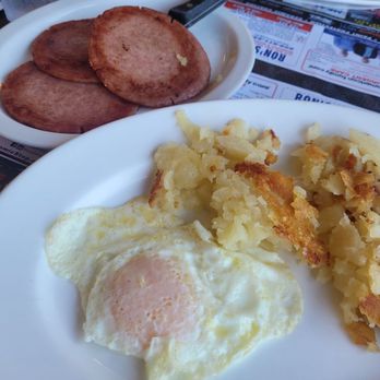 The Meadows Diner - One egg breakfast with pork roll. - Diners Near Me - Blackwood, New Jersey The Meadows Diner - One egg breakfast with pork roll. - Diners Near Me - Blackwood, New Jersey