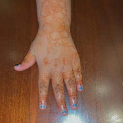 Artistic Henna