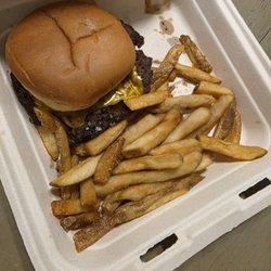 Arrowhead Smoke Works - Kids Menu Burger $7 bucks - Fair