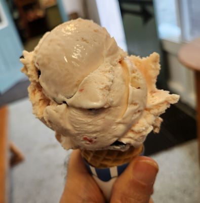 We-Li-Kit Ice Cream by null