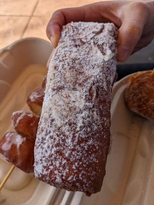 Komoda Store and Bakery by null