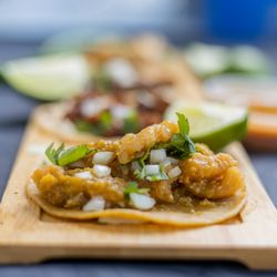 La Familia Street Tacos & More - Chicharron