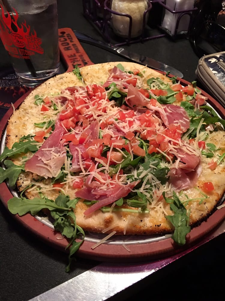 The Rock Wood Fired Pizza 213 Photos 581 Reviews Pizza