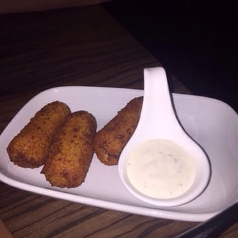Cubatas Tapas Bar - Ham and Chicken Croquettes - Spanish Near Me - Glasgow, GLG