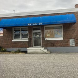 Grant's Bakery - Outside