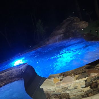 White's Pools - Spa with jet on - Masonry/Concrete Near Me - Loganville, Georgia White's Pools - Spa with jet on - Masonry/Concrete Near Me - Loganville, Georgia