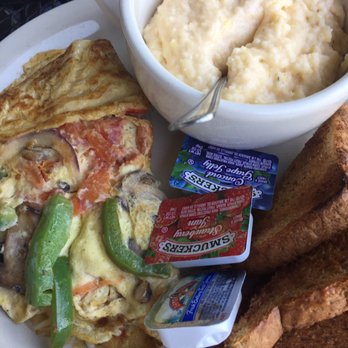 District 7 Grill - Breakfast & Brunch Near Me - Houston, Texas District 7 Grill - Breakfast & Brunch Near Me - Houston, Texas