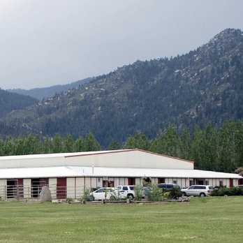 Franktown Meadows Equestrian Facility - Outside barn - Horseback Riding Near Me - Washoe Valley, Nevada
