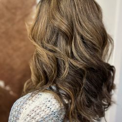 Tamed Mane Parlor - Hair color and smoothing by Tara