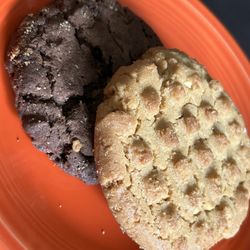 Mendocino Cookie Co - The last two....
