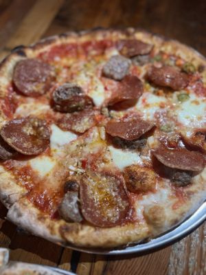 Parlor Pizza Bar River North by null