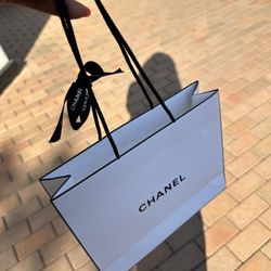 CHANEL Fragrance & Beauty Boutique