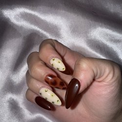 Sally Nail & Spa - Amazing first fall set of the season