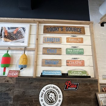 Luke's Lobster  - Seafood Near Me - Seattle, Washington