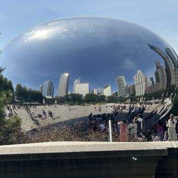 Cloud Gate - Public Art Near Me - Chicago, Illinois