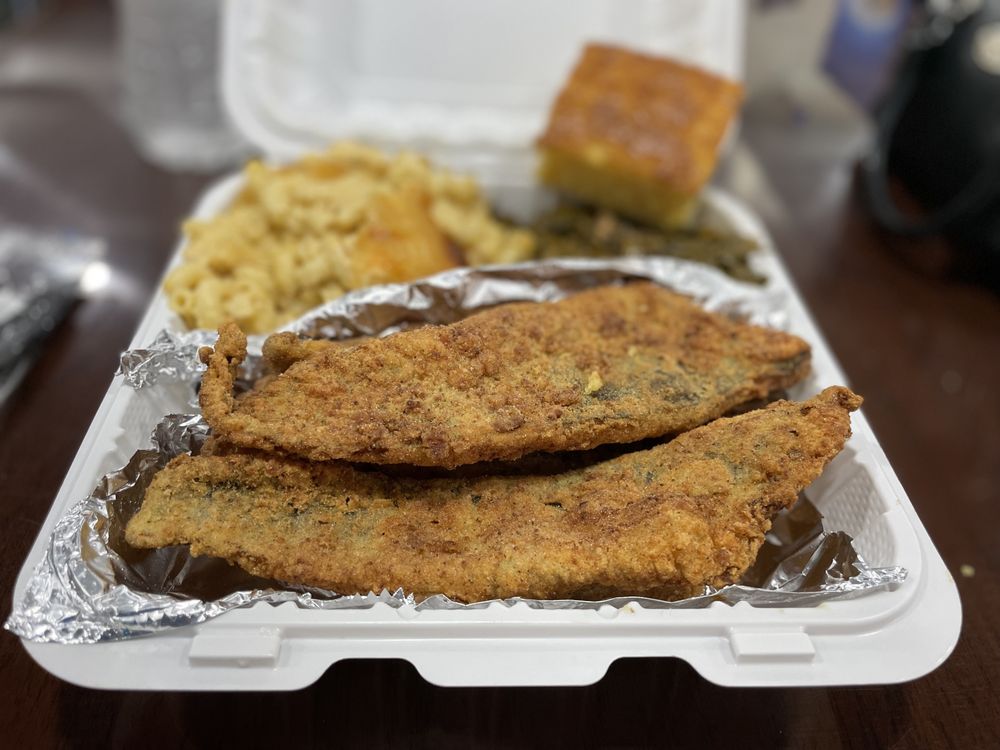 PLATTERS SEAFOOD & SOUL FOOD Updated October 2024 40 Photos & 16 Reviews 18 S Pennsylvania