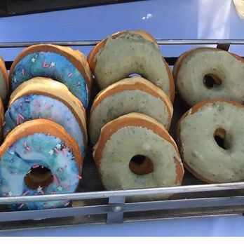 Rainbow Donuts - Bakeries Near Me - Berkeley, California