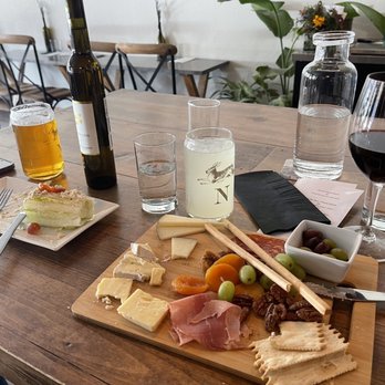 Norwood Wine Bar - Edge blue cheese salad, charcuterie board, bale breaker beer and Tempranillo. - Wine Bars Near Me - Wenatchee, Washington Norwood Wine Bar - Edge blue cheese salad, charcuterie board, bale breaker beer and Tempranillo. - Wine Bars Near Me - Wenatchee, Washington