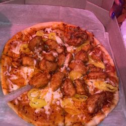 Fricker's - Buffalo chicken pizza