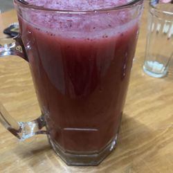 Los Hombres Sin Miedo - Litro de pulque- frutas rojas