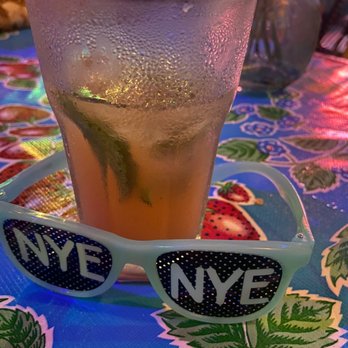 Moreno's Cuba - Mojito the with Água - Cocktail Bars Near Me - Miami Beach, Florida