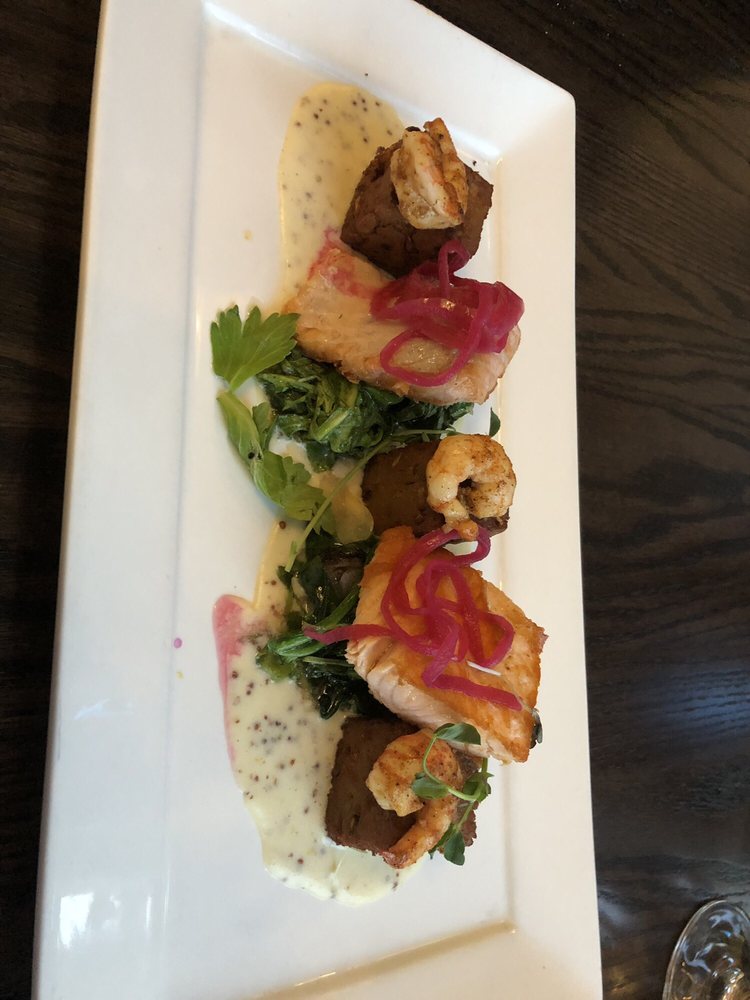 Crave Kitchen Wine Bar 18 Photos 15 Reviews Caterers 1925 Victoria Avenue Regina Sk Phone Number