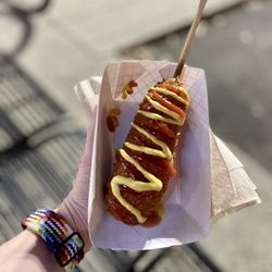 CrunCheese - Cheddar and Mozzarella w/ Ketchup and Honey Mustard