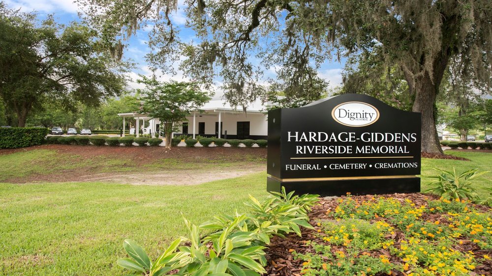 HARDAGEGIDDENS, RIVERSIDE MEMORIAL PARK & FUNERAL HOME 64 Photos