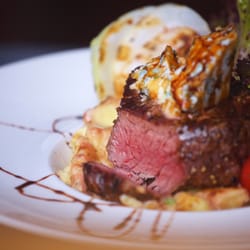 Ōhelo cafe - Signature filet mignon with gorgonzola cheese.