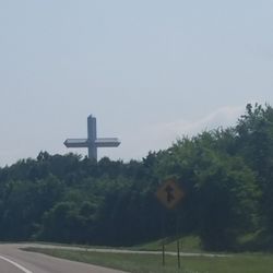 New Providence Baptist Church - The biggest white cross I'd ever seen