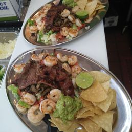 Mar Y Tierra Burrito