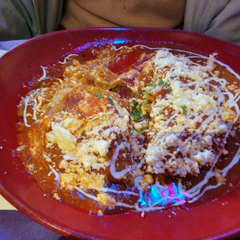 Maguey - Enchilada in red sauce - Mexican Near Me - Girona, GI Maguey - Enchilada in red sauce - Mexican Near Me - Girona, GI