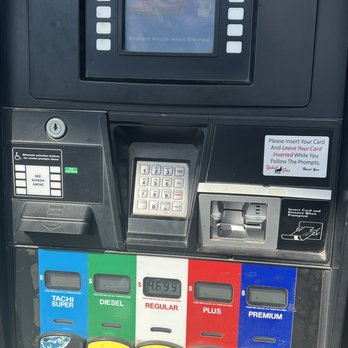 Yokut Gas Station - $4.699 - Gas Stations Near Me - Lemoore, California
