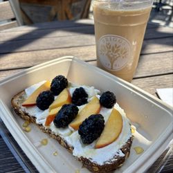Briggs Nursery and Cafe