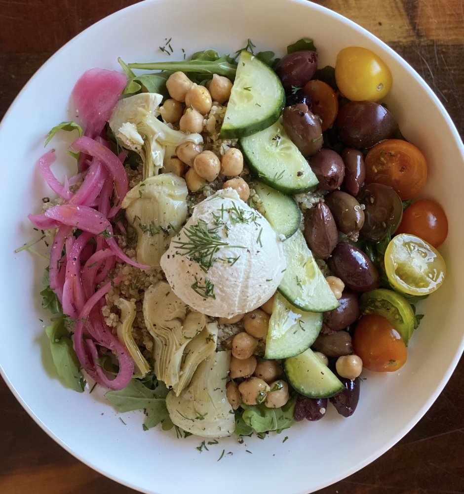 TRiO Restaurant & Market