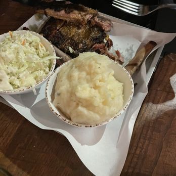 Dog Watch Mystic - Ribs, slaw and mashed potatoes - Barbeque Near Me - Stonington, Connecticut