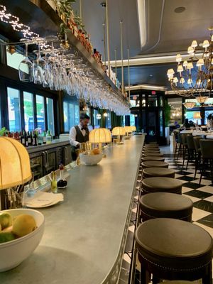 Mon Ami Gabi by null