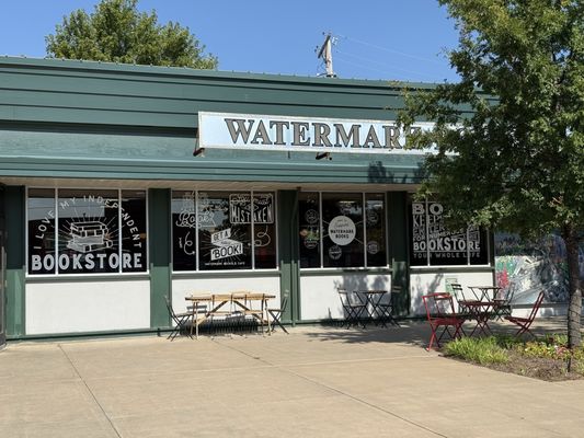 Watermark Books & Cafe by null