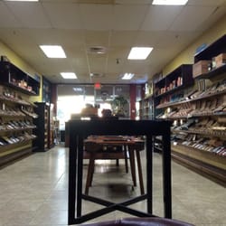 Paradise Cigars - Tons of cigars to choose from. Boutique cigars to top shelf cigars
