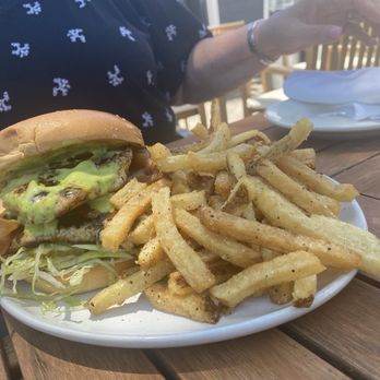 The Stone Goat - Lunch chicken sandwich which comes with fries - Brewpubs Near Me - Smithtown, New York