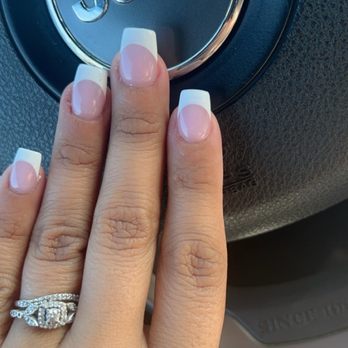 Lavish Nails & Spa - Nail set - Nail Salons Near Me - Orlando, Florida
