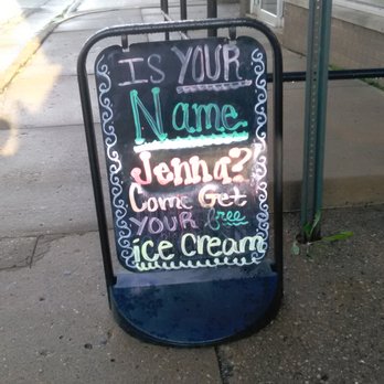 The Coffee Hub - Ice Cream & Frozen Yogurt Near Me - Lacon, Illinois
