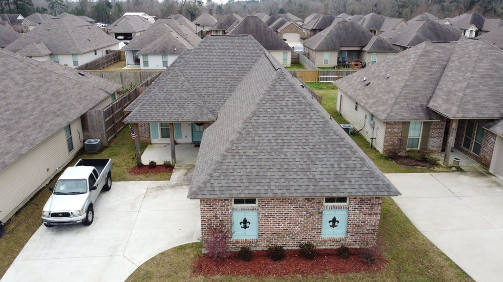 Slide of Signature Roofing & Construction